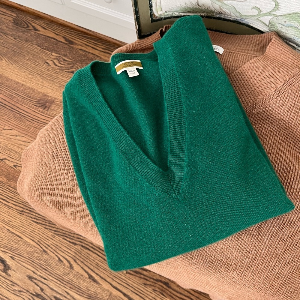 J Crew 100% Cashmere Oversized Boyfriend V-Neck Sweater Emerald Green